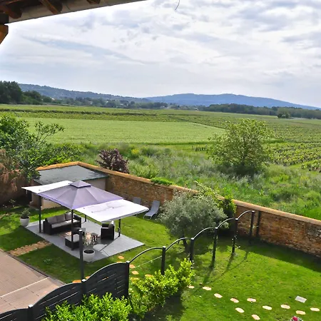 Le Clos Du Cher En Beaujolais 4*