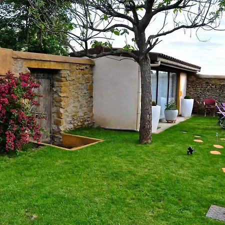Le Clos Du Cher En Beaujolais Saint-Germain-Nuelles