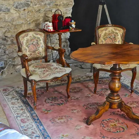 Le Clos Du Cher En Beaujolais Saint-Germain-Nuelles